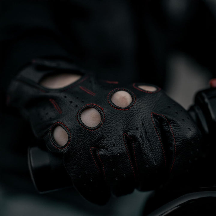Leatherick Autofahrer Handschuhe Herren – Weiche, Perforierte Fahrhandschuhe mit atmenden Fingerknöc