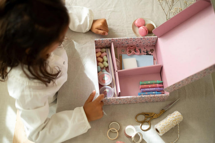 Little Dutch Bastelset/Kreativitätsbox XL - für Mädchen ab 3 Jahren - Kreativ Basteln Aufkleber Stic