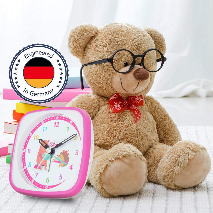 SELVA Quarzwecker für die Einschulung mit Igel und Bär Motiv pink/Weiss. Schleichende Sekunde lautlo