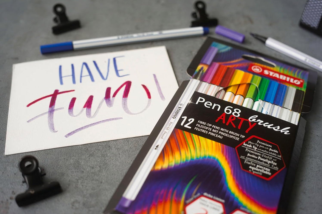 Premium-Filzstift mit Pinselspitze für variable Strichstärken - STABILO Pen 68 brush - ARTY - 24er P