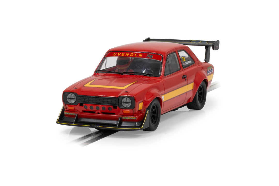 Scalextric C4571 Ford Escort MK1 RSR – Modifizierte Ford-Serie – Tom Ovenden Cars – Tourenwagen für