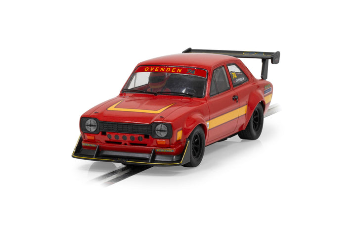 Scalextric C4571 Ford Escort MK1 RSR – Modifizierte Ford-Serie – Tom Ovenden Cars – Tourenwagen für