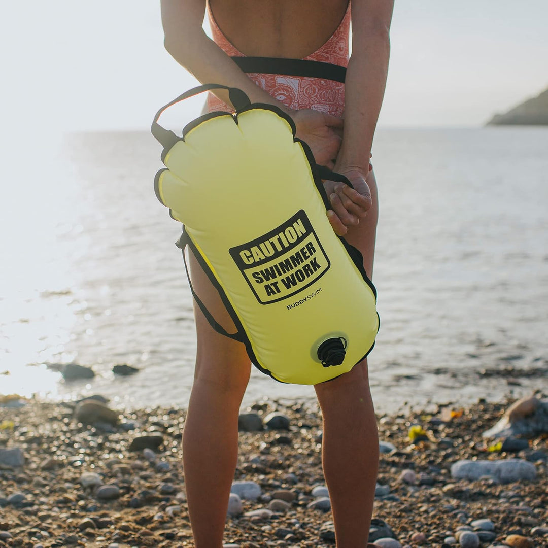 Buddyswim Freiwasser-Schwimmboje 10 L für Überquerungen und Wettkämpfe. Nylon-Oberfläche, Ultraleich