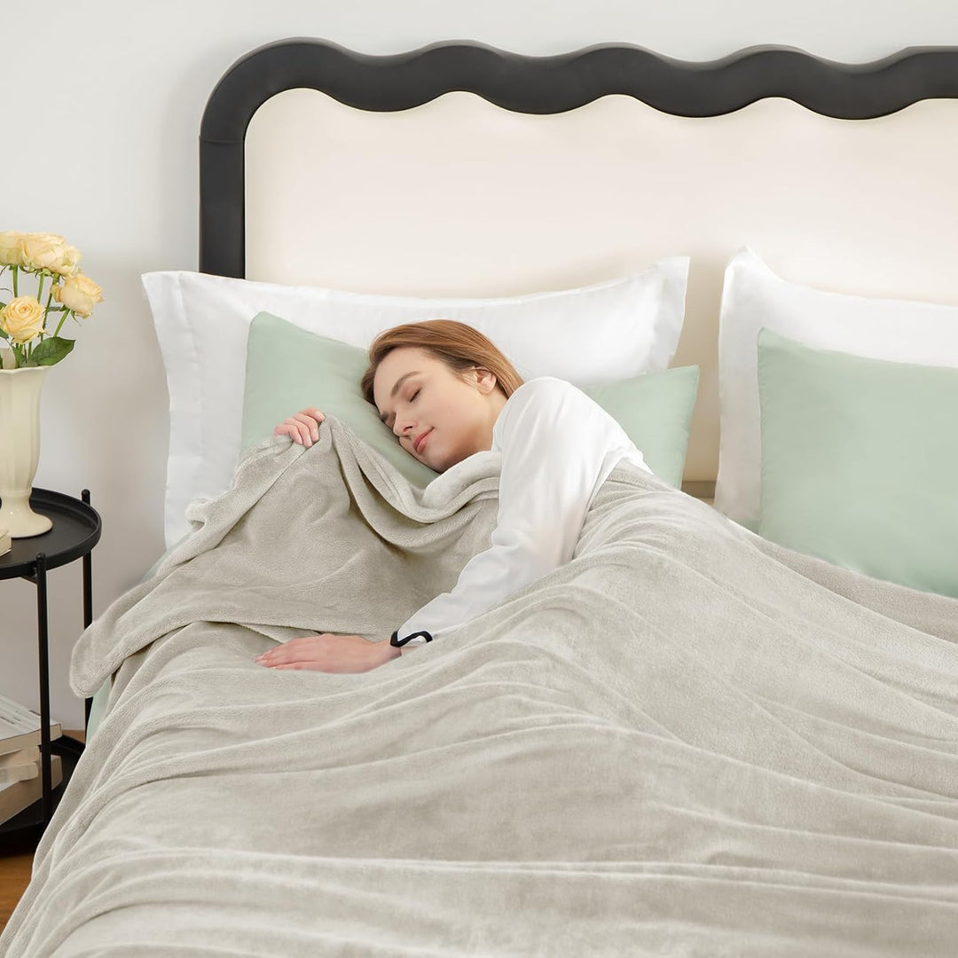WAVVE Kuscheldecke Flauschig Decke Fleecedecke - Sofadecke Beige 220x240 cm Wohndecke Couchdecke Wei