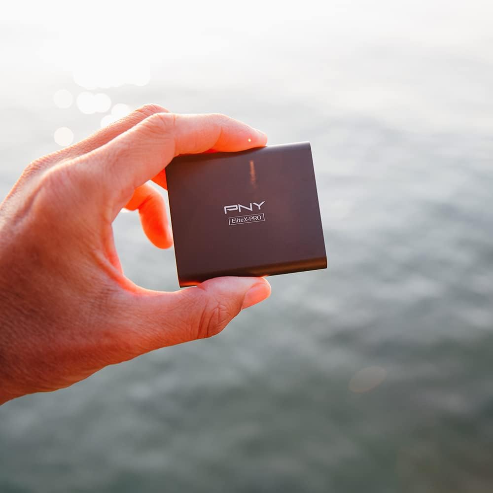 PNY PSD0CS2260-500-RB EliteX-PRO USB 3.2 Gen 2x2 Externe tragbare SSD 500 GB, bis zu 1.500 MB/s Lese