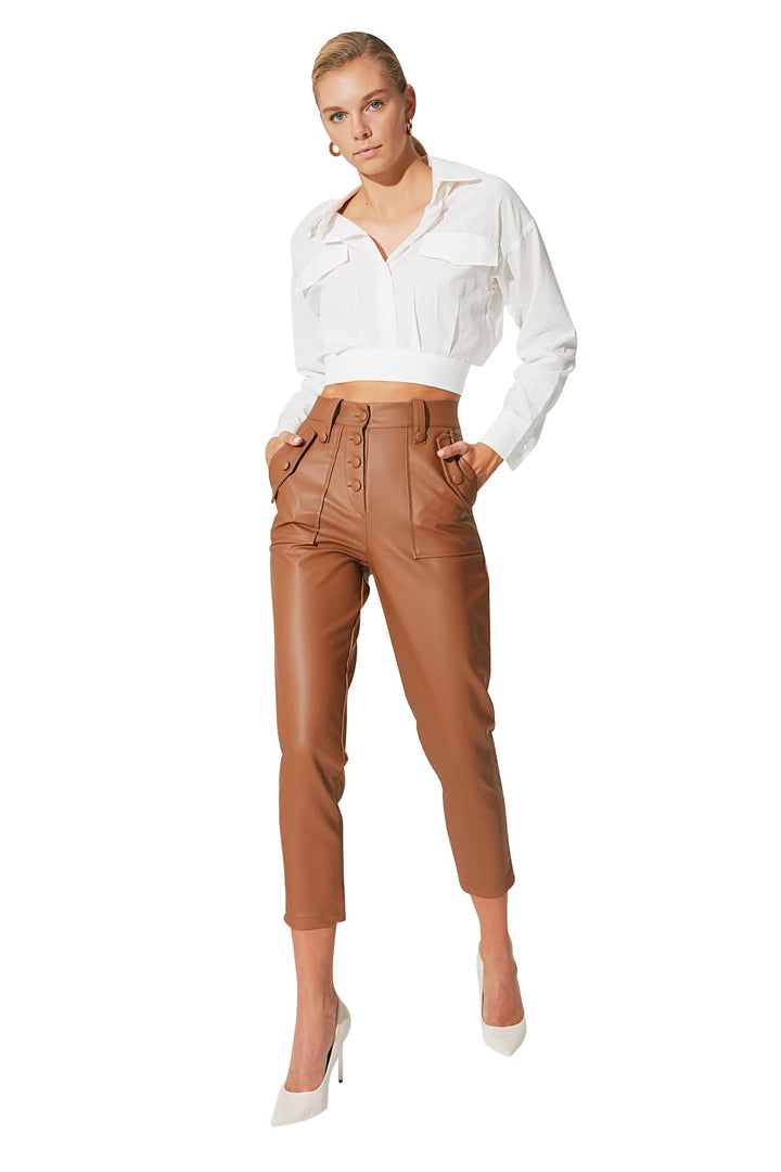 TRENDYOL Frau Design Mittlerer Bund Skinny Fit Straight Hose 34 Camel, 34 Camel
