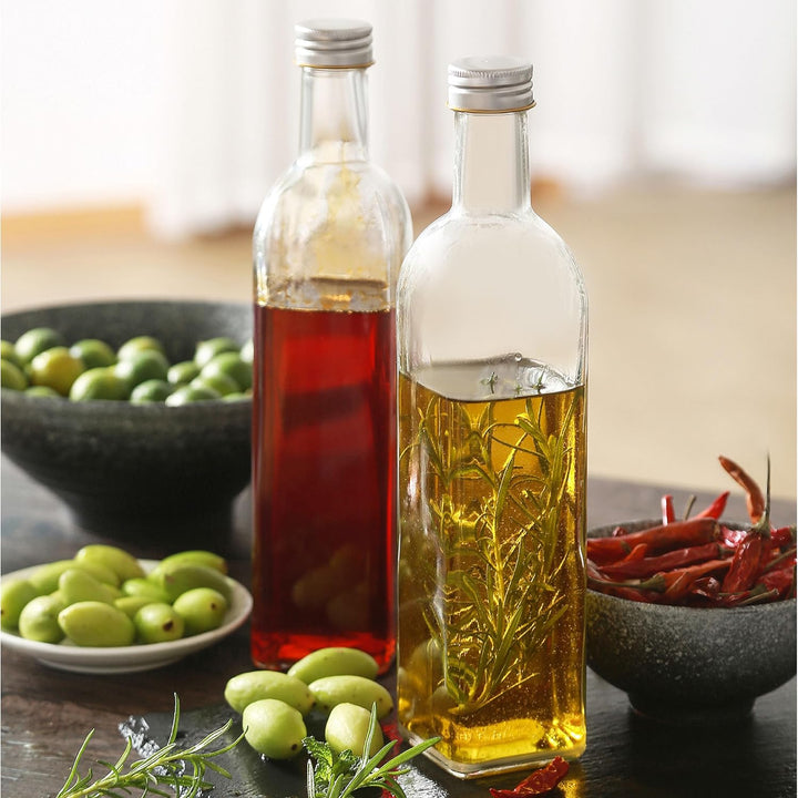 Praknu 6er Set Glasflaschen 500ml Schraubverschluss Eckig - Leere Flaschen zum Befüllen - 6 Etikette