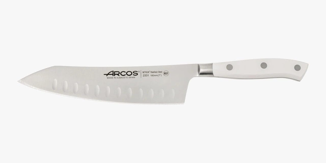 Arcos Serie Riviera Blanc - Rocking Santoku Messer - Klinge aus geschmiedetem Nitrum-Edelstahl 180 m