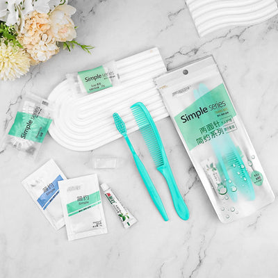 Zahnbürste und Zahnpasta Set, einzeln verpackt, mit Reise-Zahnpasta und Bürste, Kamm, Shampoo, Dusch