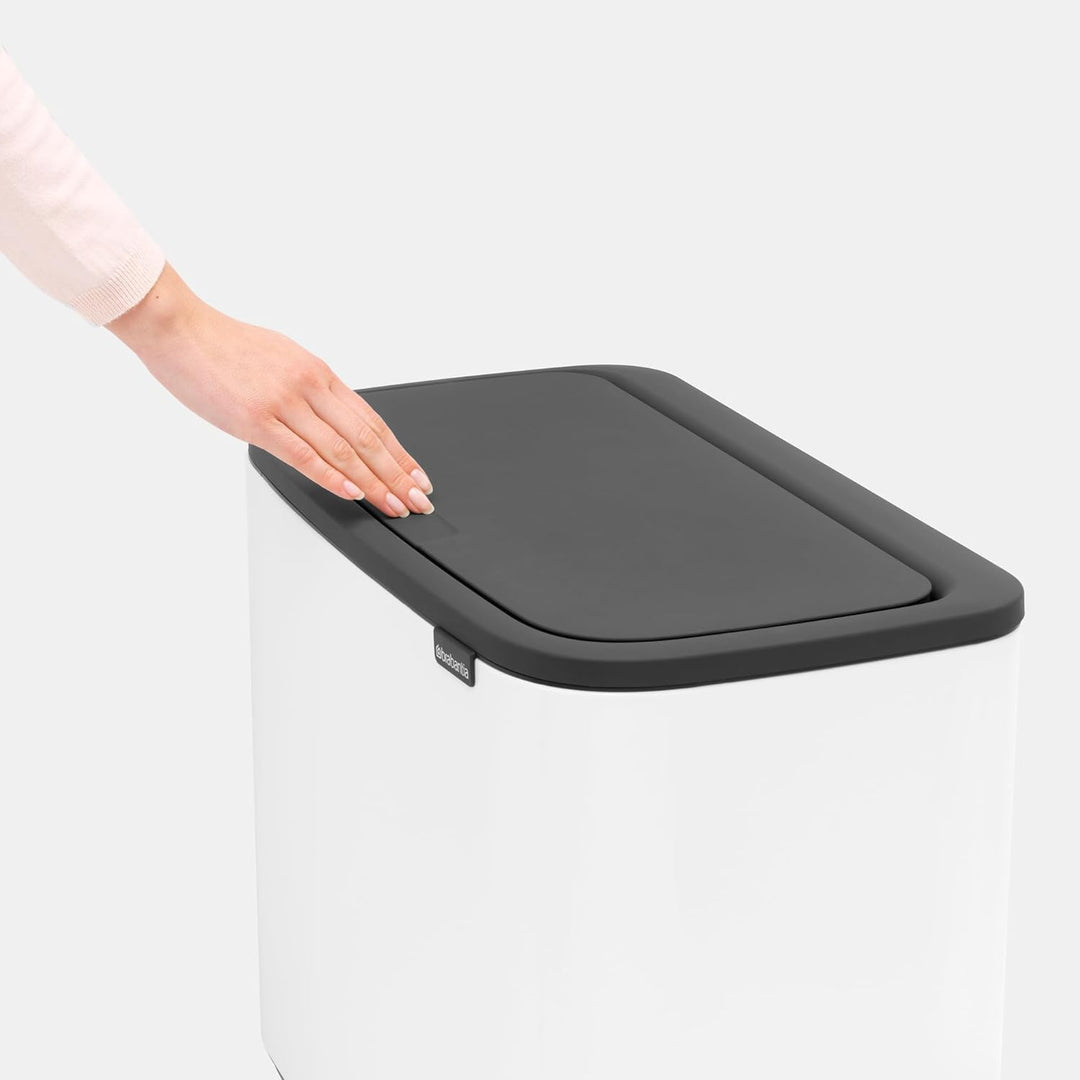 Brabantia Bo Touch Bin 36 L Abfalleimer, Metall, Weiss, 54 x 32 x 68 cm, 1 Einheiten 36 litres (9.5