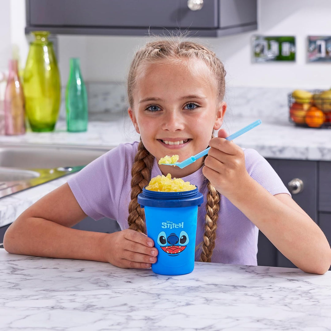 ChillFactor 08258 Stich Disney Wiederverwendbarer Squeeze Cup Slushy Maker mit Stitch Charakter Desi