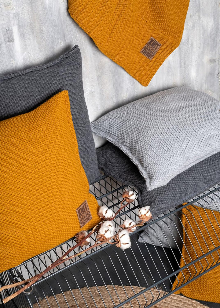 Knit Factory - Lynn Kissen - Grau - 50x50 cm Grau 50x50 cm, Grau 50x50 cm