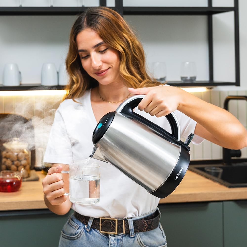 Cecotec Elektrischer Wasserkocher 1,7 L Thermosense 200 Steel. 2200 W, Edelstahlgehäuse, 360° drehba