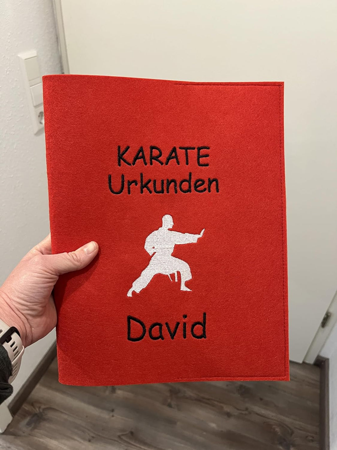 Generisch Urkunden Mappe A4 aus Filz | nach Wunsch mit deiner Sportart personalisiert | hochwertig B