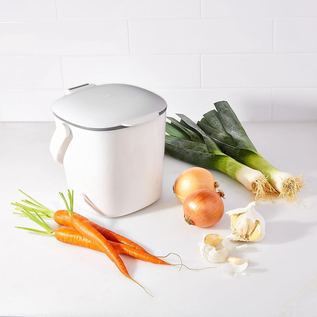 OXO Good Grips Komposteimer weiss – geruchsdichter Abfalleimer für die Küche – 2,8 l 2.8L Weiss, 2.8