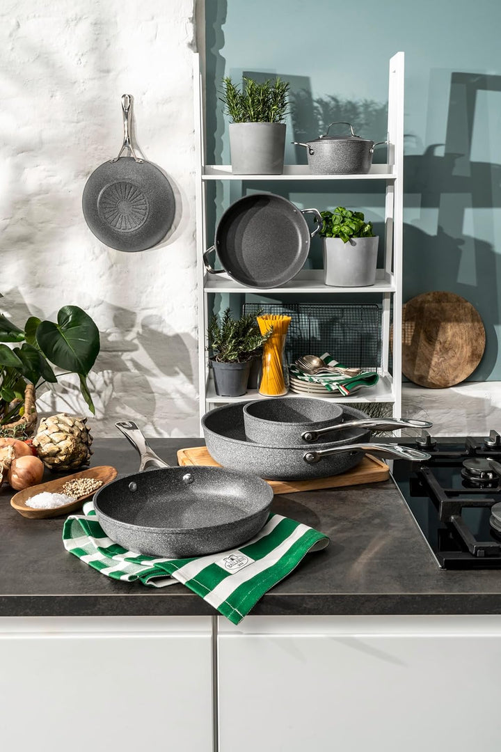 BALLARINI Salina Bratpfanne aus Aluminium, 24 cm, Antihaftbeschichtung, Induktion, Made in Italy, Gr