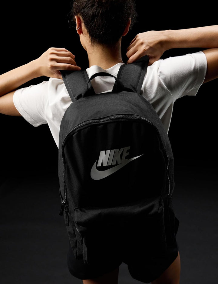 Nike Heritage Rucksack (25 l), DC4244 Black/Black/White Einheitsgrösse, Black/Black/White Einheitsgr