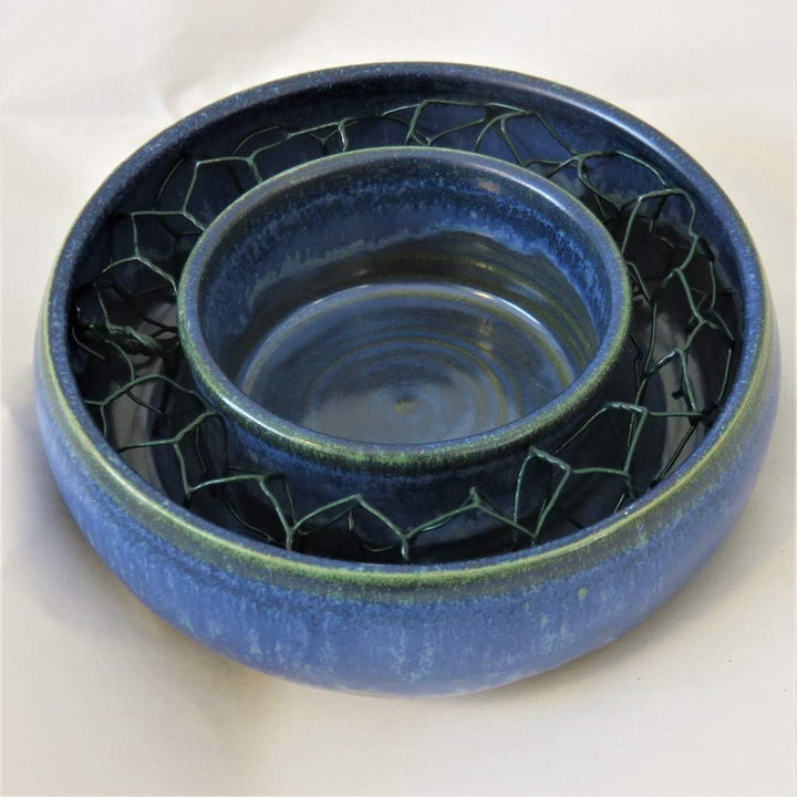 Blumenring blau, handgetöpfert, 13 cm Durchmesser, Steinzeug