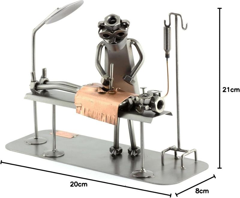 Steelman24 I Schraubenmännchen OP-Tisch I Made in Germany I Handarbeit I Geschenkidee I Stahlfigur I