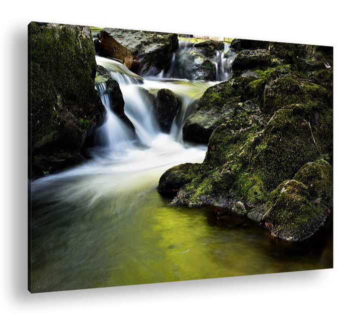 deyoli idyllischer Wasserfall in Irland im Format: 80x60 als Leinwandbild, Motiv fertig gerahmt auf
