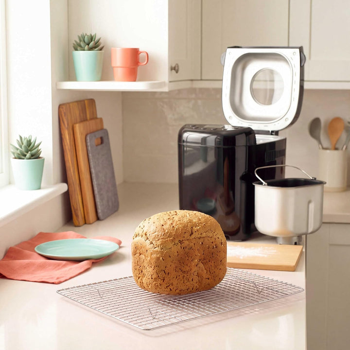 Progress Brotbackautomat mit 15 Programmen, 900 g, 550 W | 3 Bräunungsstufen, beleuchtetes Display,