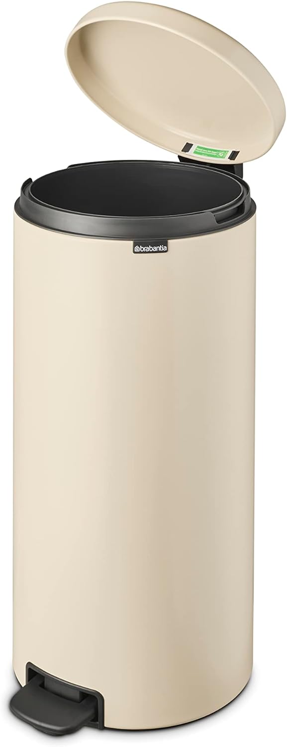 Brabantia - NewIcon Treteimer 30L - Grosse Abfalleimer für die Küche - Sanft Schliessender Deckel -