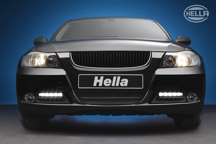 HELLA - LED-Tagfahrleuchtensatz - LEDayLine - 12V - Einbau - Lichtscheibenfarbe: glasklar - Kabel: 4