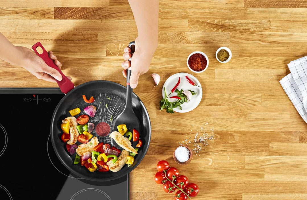 Tefal Daily Chef Bratpfanne, 24 cm, Antihaftbeschichtung, leicht zu reinigen, Thermo-Signalfunktion,