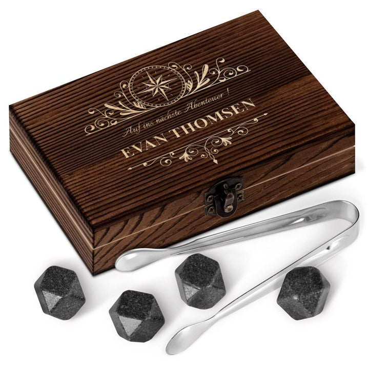 Maverton Whisky Steine Set - in Holzbox - personalisiert - 6 Eiswürfel + Zange + Velourbeutel - Kühl