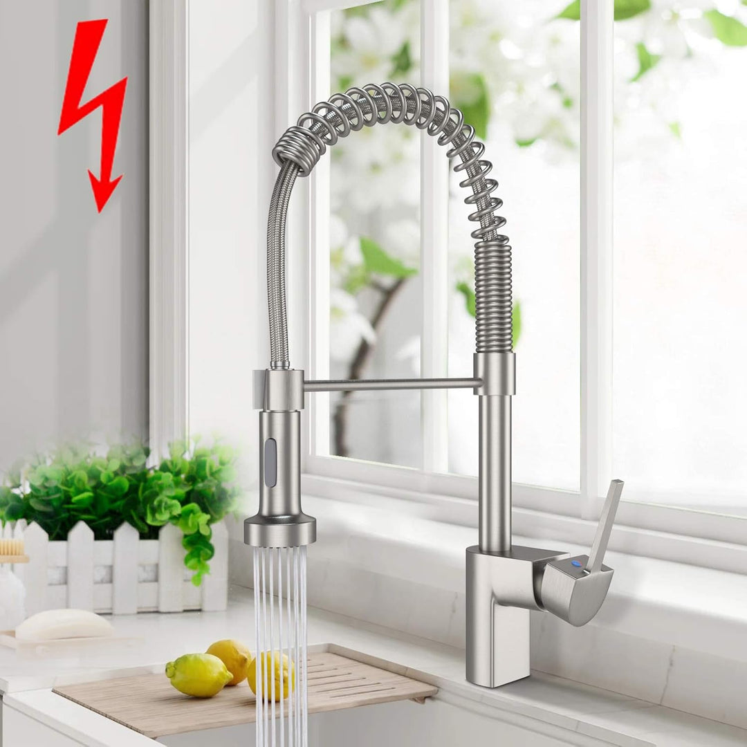 HUAHOMDY Modern low pressure kitchen tap 360° schwenkbarer Mischer Ausziehbarer Wasserhahn für die S