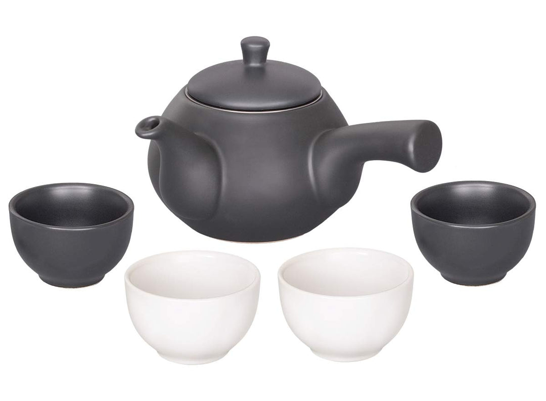 China-Trends Japanisches Teeset: Teekanne 500ml mit seitlichem Griff und 4 Teecups 70ml aus Keramik.