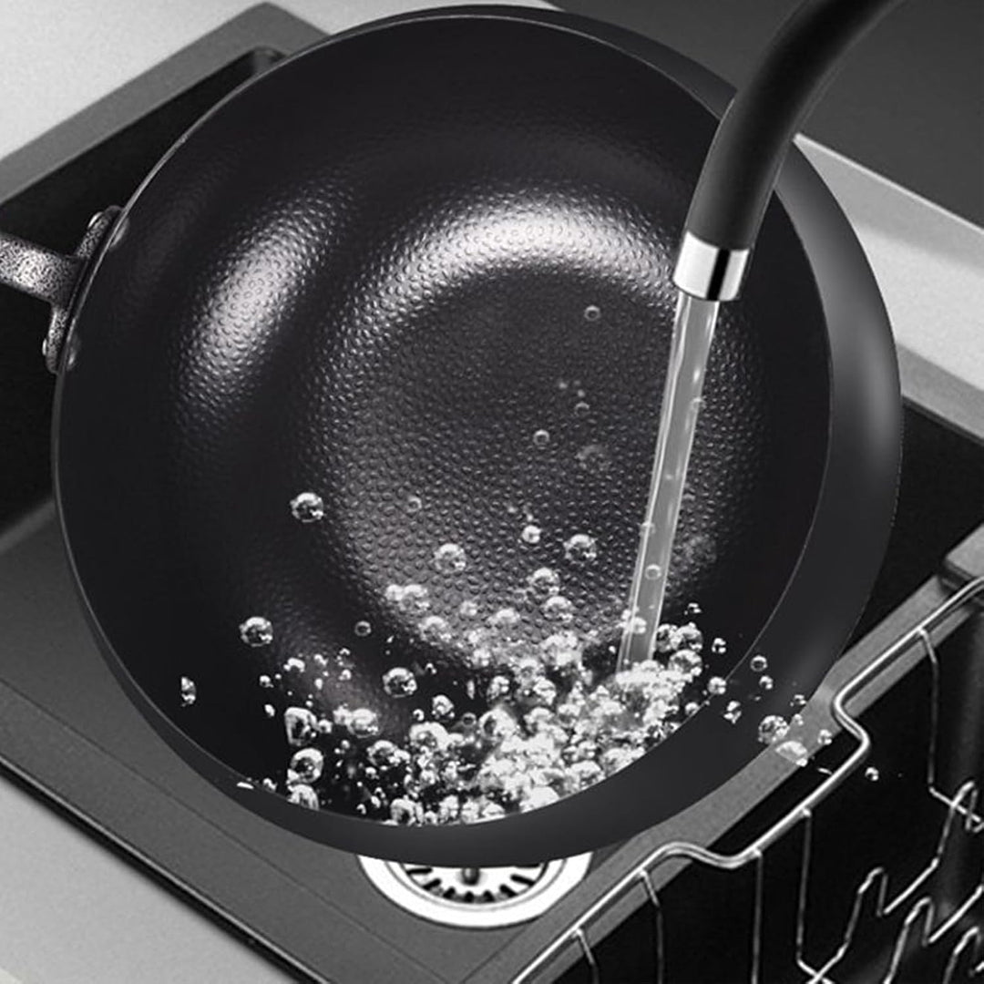 Koch-Wok, Eisen-Bratpfanne, 24 cm, kompakter, ergonomischer, unbeschichteter Wok mit Deckel, vielsei