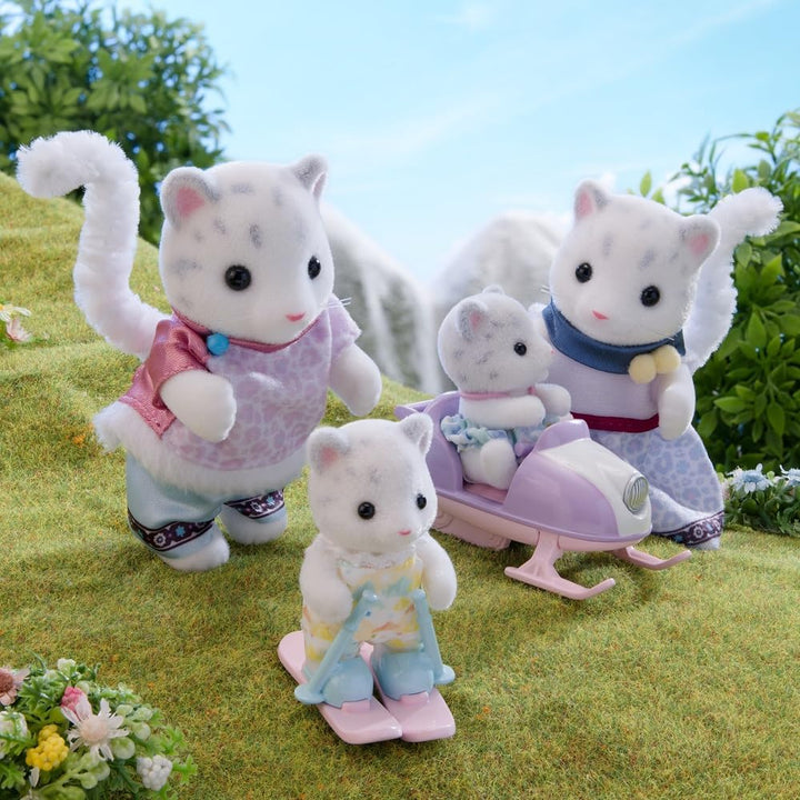 Sylvanian Families - 5814 Schneeleoparden Familie, Spielset mit Tierfigur, samtige Tierfiguren, Leop