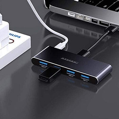 Xystec WiFi USB Hub: WLAN-USB-3.0-Hub mit 4 einzeln schaltbaren Ports, App, Sprachsteuerung (Funk US