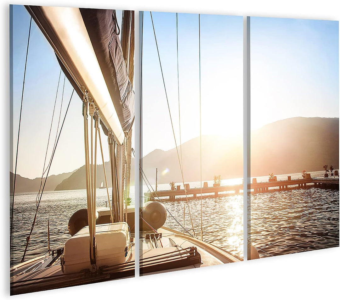 islandburner Bild auf Leinwand Segelboot Auf Dem Meer Mit Steg Bei Sonnenuntergang Bilder Wandbilder
