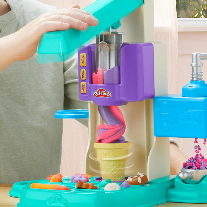 Play-Doh Bunte Regenbogen Eismaschine, 2 x 56g einfarbig & 3 x 56g zweifarbig, Spielküchen-Set mit Z