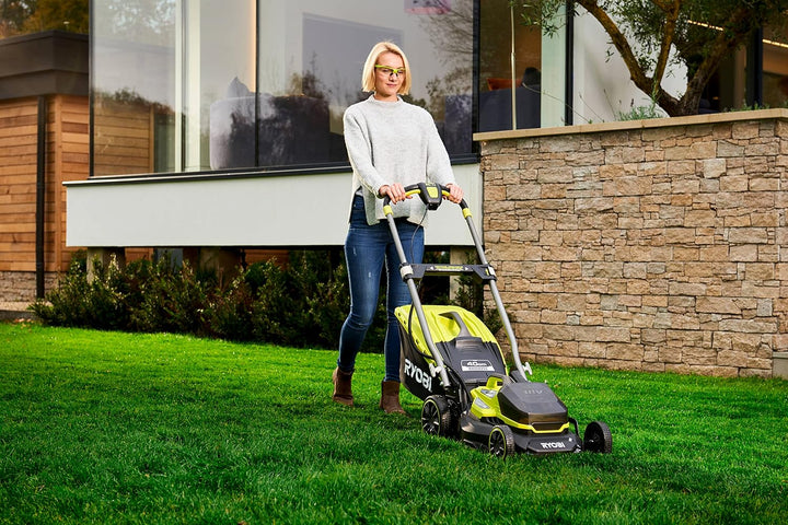 RYOBI 18 V ONE+ Brushless Akku-Rasenmäher RY18LMX40A-150 (Schnittbreite 40 cm, 6-fache Höhenverstell