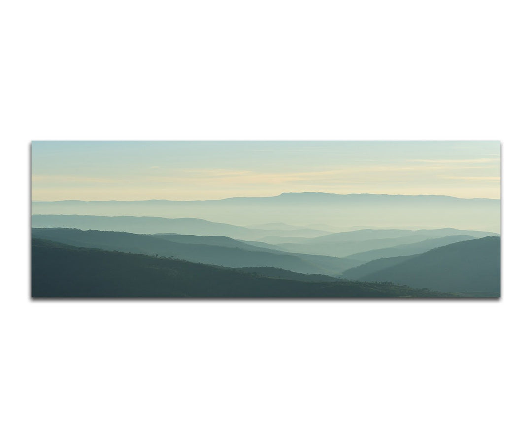Paul Sinus Art Panoramabild auf Leinwand und Keilrahmen 150x50cm Berge Wald Nebel Dämmerung
