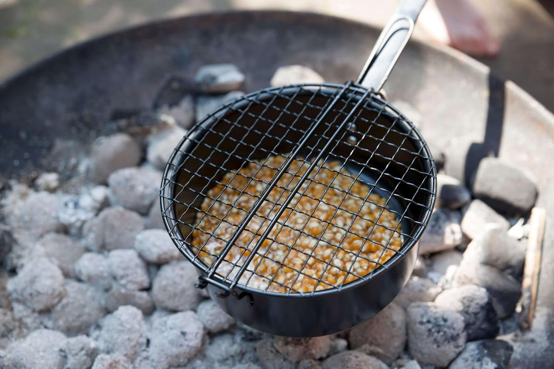 degawo Popcorn Pfanne fürs Lagerfeuer mit langem Griff aus Karbonstahl