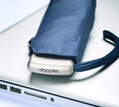 doppler Taschenschirm Carbonsteel Slim Uni – Handliches Format – Federleicht – 22 cm – Schwarz, Schw