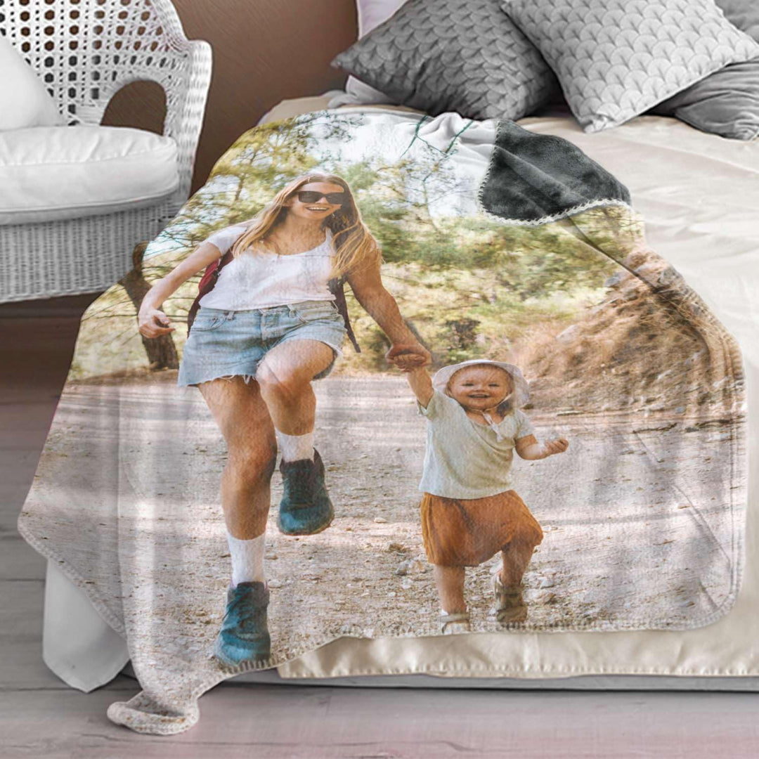 PICANOVA – Personalisierte Decke mit Foto 100x70cm – Fotodecke – Premiumqualität Fleecedecke 510g/qm
