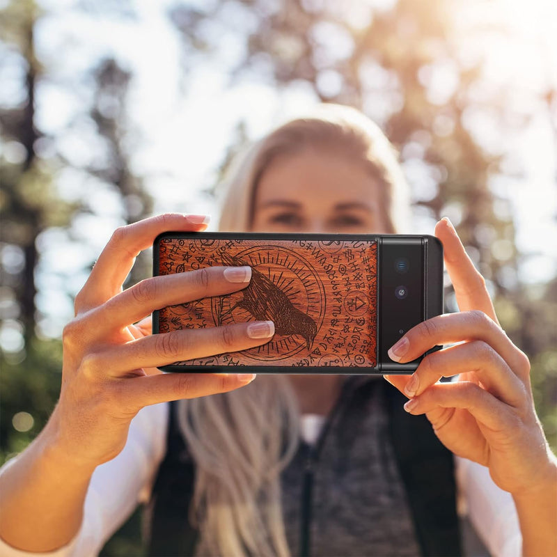 Carveit Handyhülle für Google Pixel 6 Case [Holz und TPU Silikon Hybrid hülle] Stossfeste Stossstang