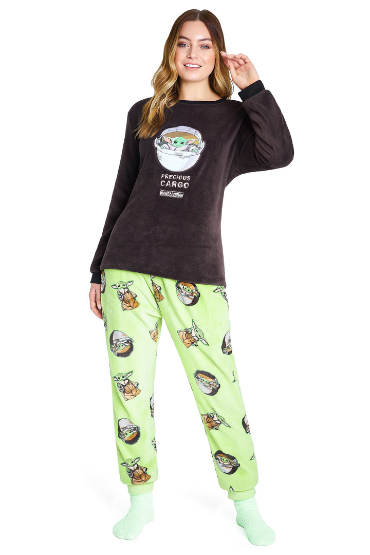 Disney Schlafanzug Damen mit Kuschelsocken Set Charaktere Stitch Geschenke Set S Grün Mandalorian, S