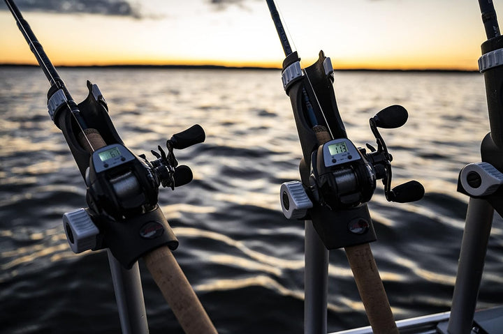 Abu Garcia Max DLC Low Profile Baitcastrollen, Schwarz