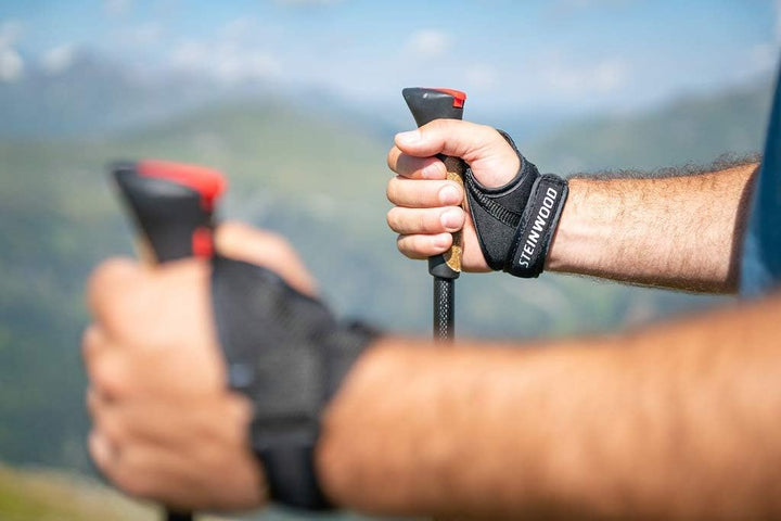 Steinwood Premium 100% Carbon Nordic Walking Stöcke verstellbar mit Teleskop und Klemmverschluss mit