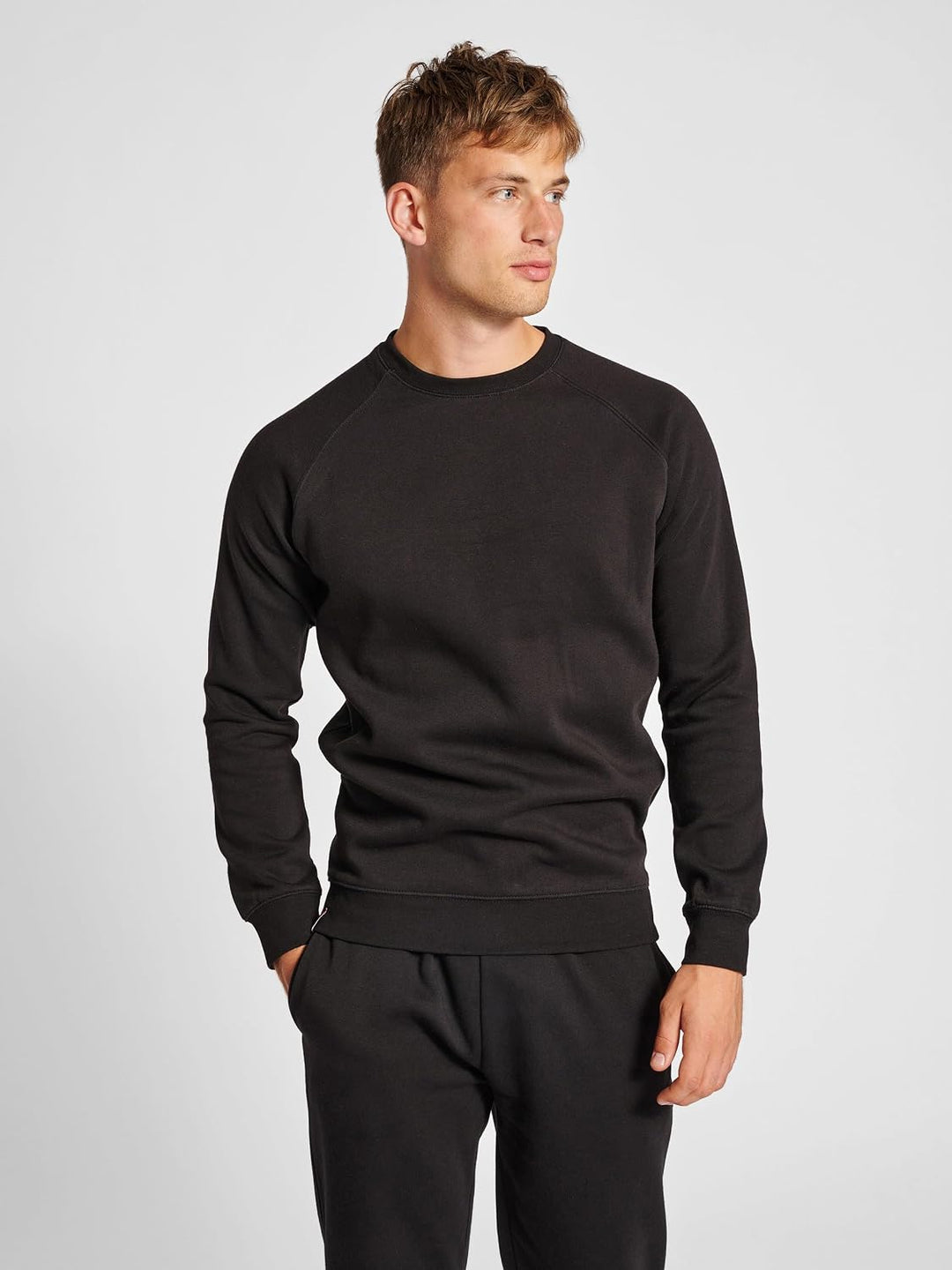 hummel hmlRED Classic Sweatshirt S Schwarz, S Schwarz