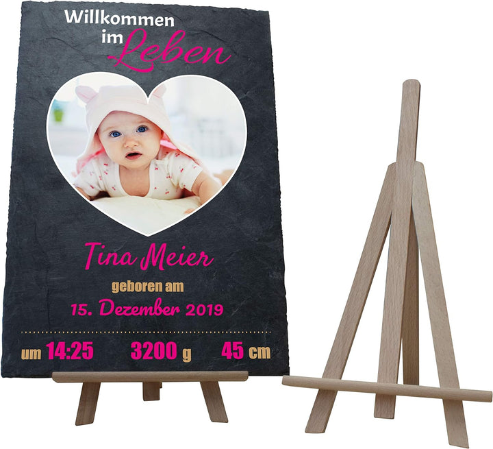 wandmotiv24 Personalisierbare Schiefertafel als Geschenk zur Geburt, 20 x 30 cm, Staffelei, Foto & G