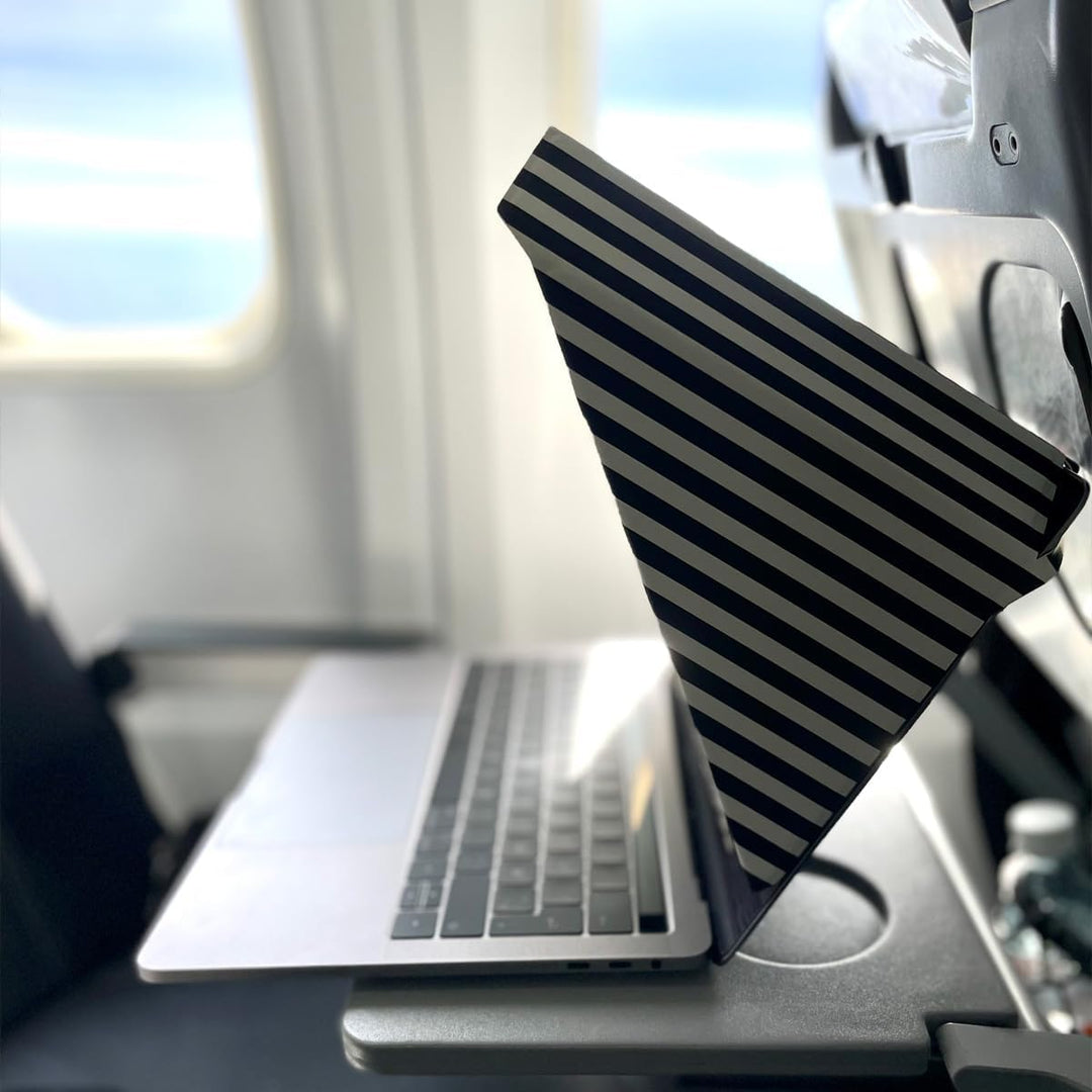 Philbert Design - Sonnenblende und Privatsphäre - Slim Safety Hood für 15”/16” Laptops. Hitzeschutz,