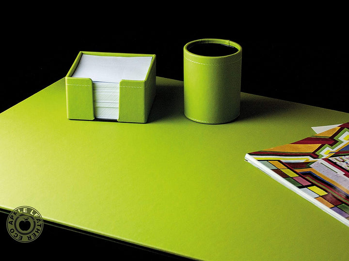 DELMON VARONE - Zettelkasten aus „EcoAppleLeather“ Grün, Zettelbox aus Recycled Öko Apfel Leder inkl