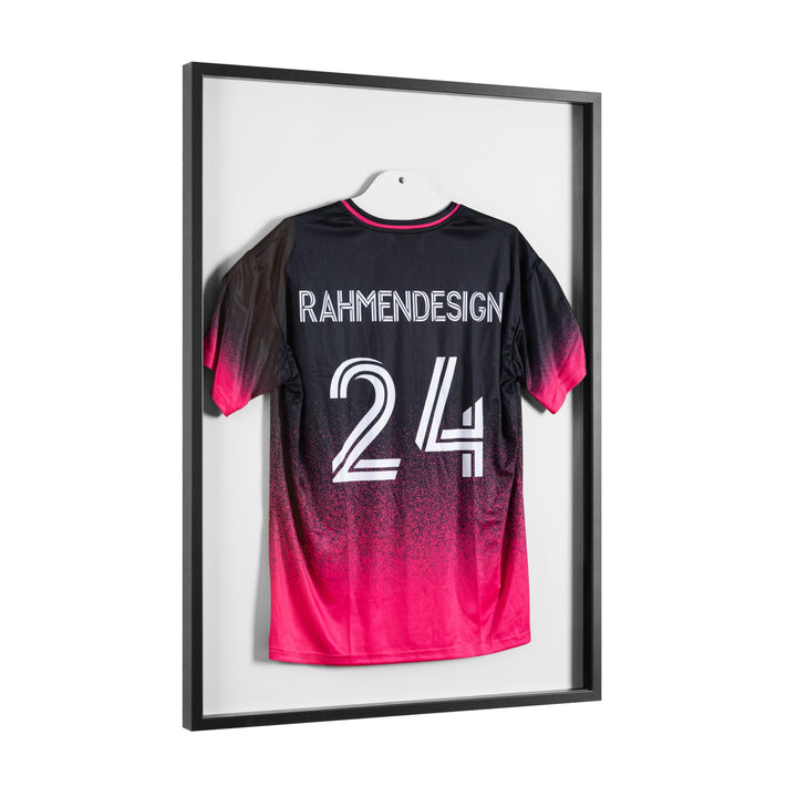 Trikotrahmen Schwarz 70x90 mit Passepartout Crémeweiss – 3D Objektrahmen für Fussballtrikots – Jerse